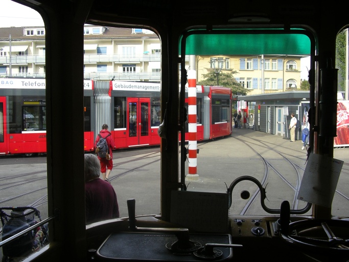 trams old and new in bern