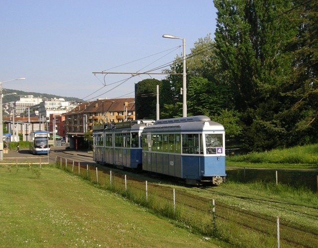 trams at hardturm